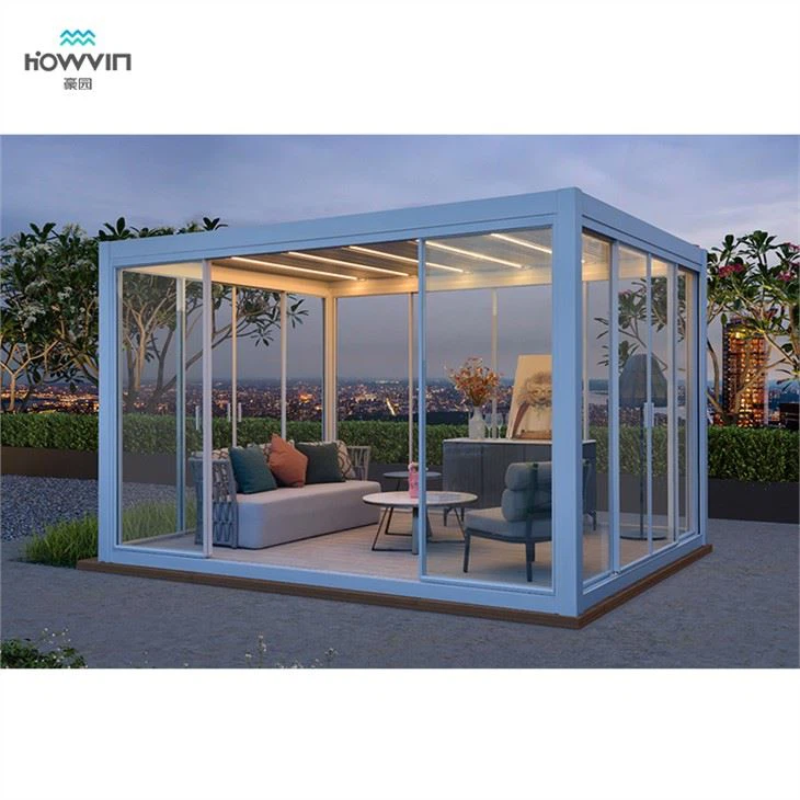 Pergola ogrodowa z dachem i bokami